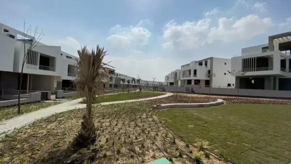 Amazing Townhouses for Sale with installments in Joulz Cairo Alexandria Desert Road