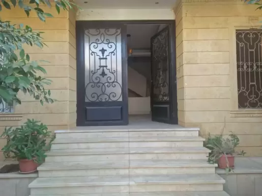 Duplex Garden for sale at Yasmeen 8 Villas - New Cairo